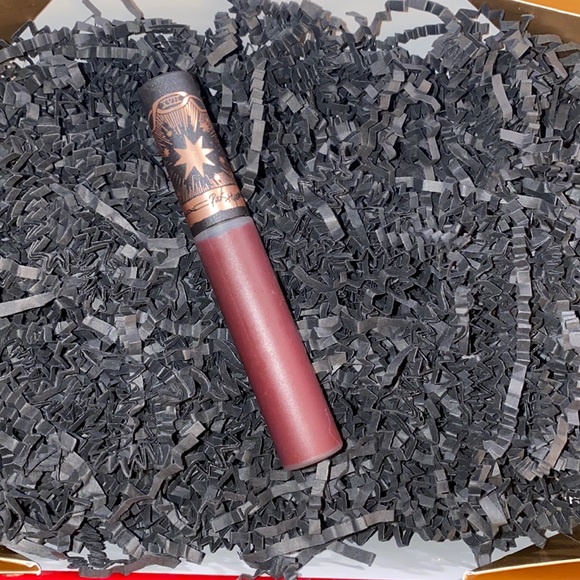 ❣️sold❣️ mac lipstick - Picture 1 of 2